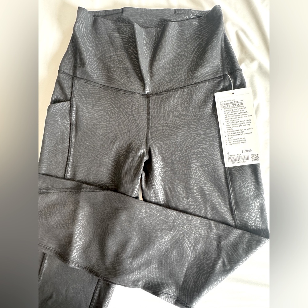 Lululemon Align Pant 25” with Pockets, size 6, Ripple Embossed Black, NWT!!